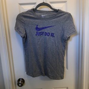 Light gray Nike workout top